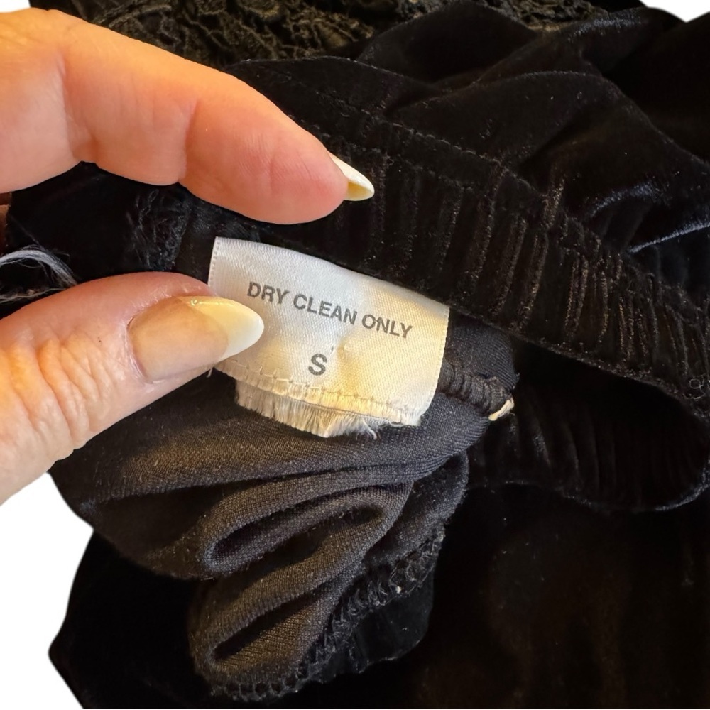 Black Lace Trim velvety‎ velour Leggings - Picture 10 of 10